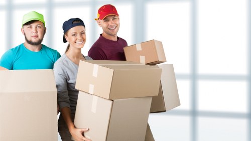 Transparent moving quote details for Catford properties