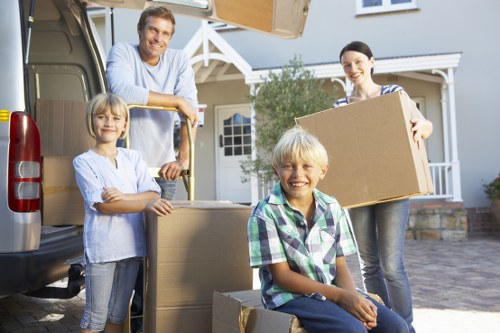 Careful moving support for flats and homes in Catford