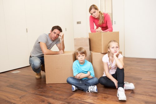 Local removal vehicle hire for residential and commercial moves